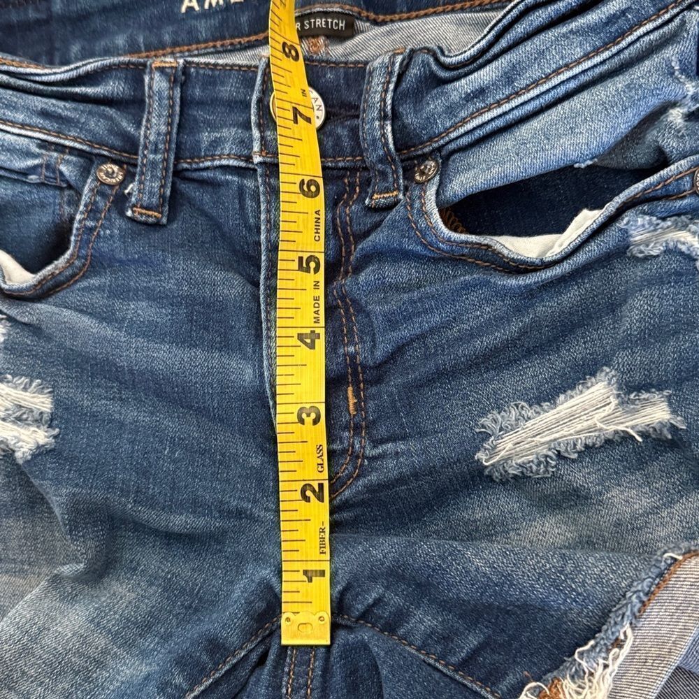 American Eagle distressed super stretch Midi shorts - Picture 6 of 8
